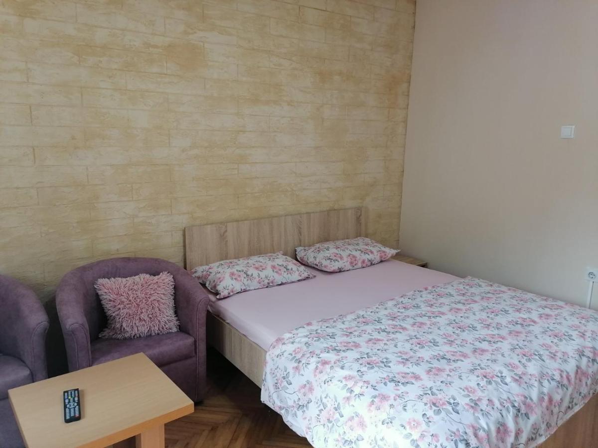 Apartmani Milosavljevic Soko Banja Exterior foto