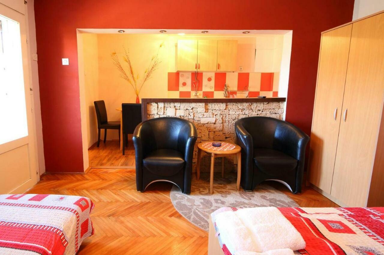 Apartmani Milosavljevic Soko Banja Exterior foto